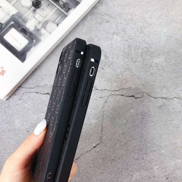 コピーブランド携帯ケース全体デザイン